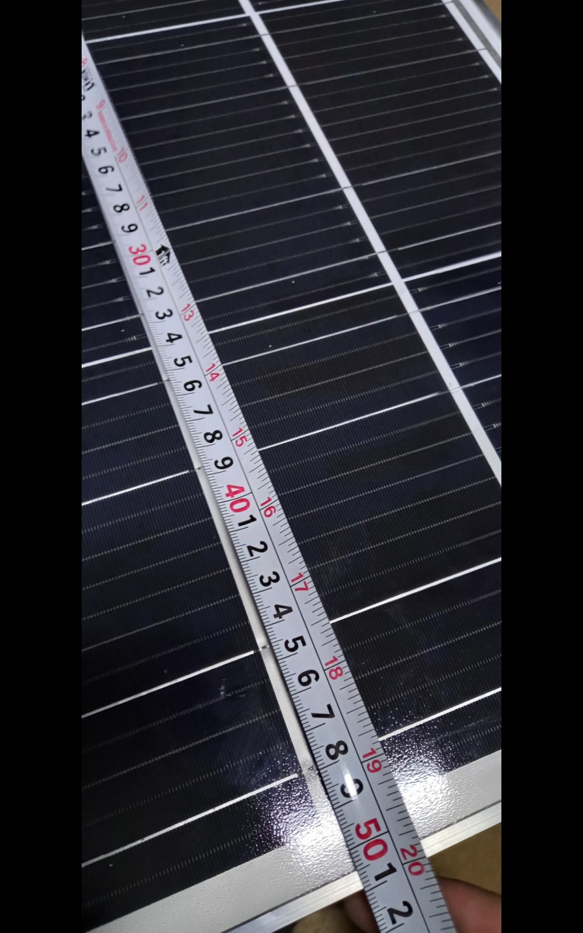 REFLECTOR SOLAR con PANEL SOLAR y CONTROL REMOTO 1,200 watts de potencia
