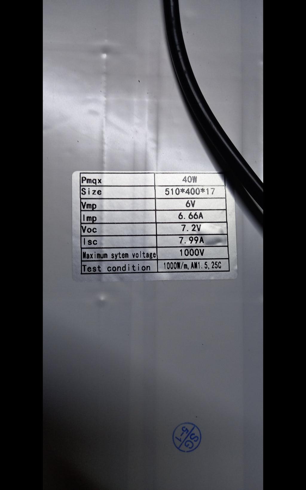REFLECTOR SOLAR con PANEL SOLAR y CONTROL REMOTO 1,200 watts de potencia
